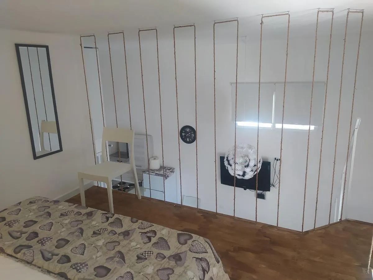 Salento Vacanze 布林迪西 公寓