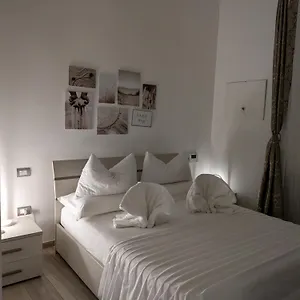  Apartment Il Civico Storico