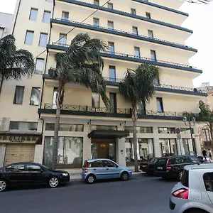 Hotell Colonna, Brindisi